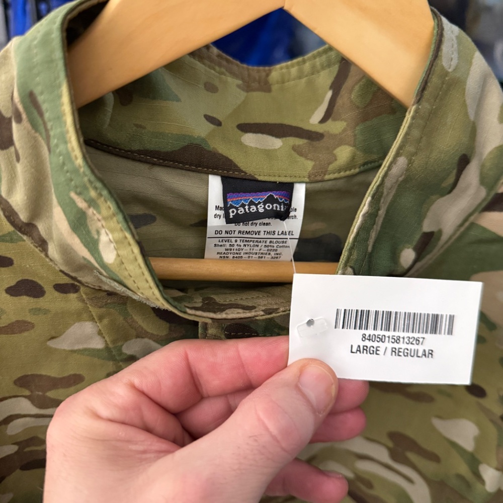 Patagonia PCU Level 9 Field Top, Multicam, Large/Regular - Picture 4 of 7